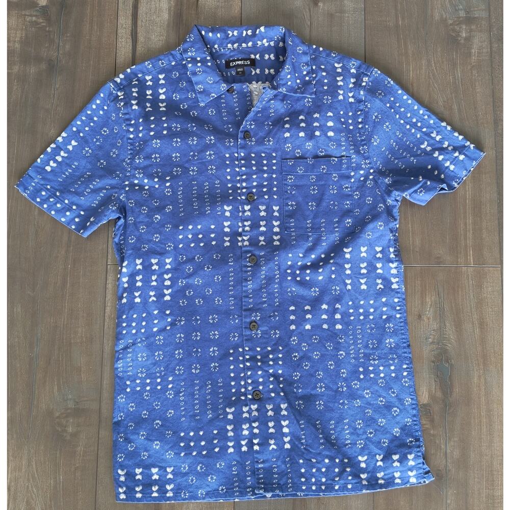 Express Men’s XS Button Up Shirt Blue White Bandana Print Short Sleeve Casual